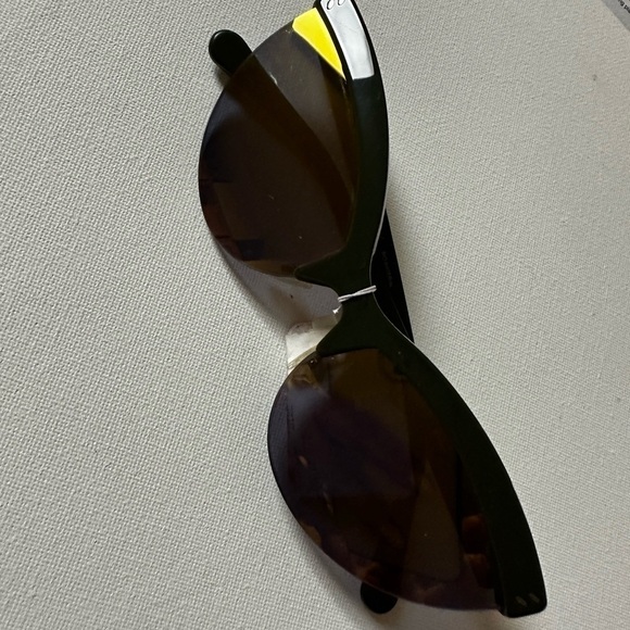 STELLA McCartney sunglasses Olive Green Mirrored Gray Lens antireflective Wicked - Picture 4 of 14